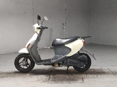 Suzuki LET'S4