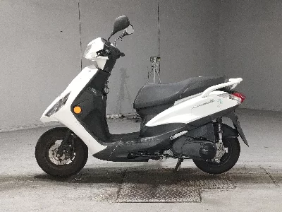 Yamaha  AXIS Z