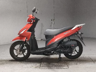 Suzuki ADDRESS V110