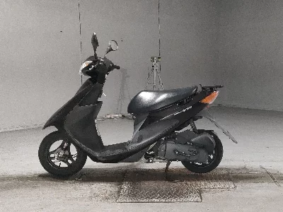 Suzuki ADDRESS V50