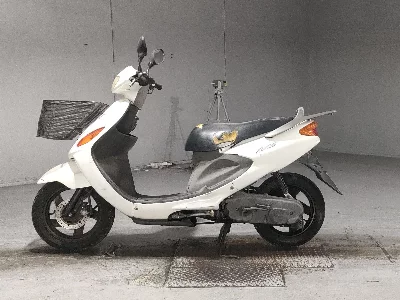 Yamaha AXIS100