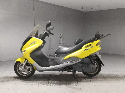 Yamaha MAJESTY 125