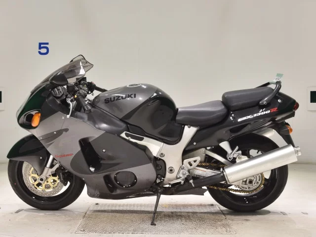 Suzuki GSX1300R HAYABUSA  с аукциона в Японии