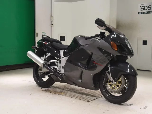 Suzuki GSX1300R HAYABUSA  с аукциона в Японии