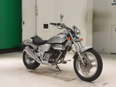 Honda MAGNA 50