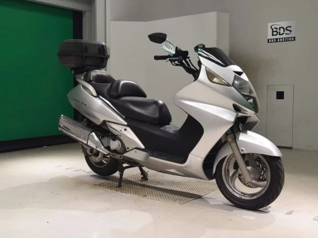 Honda SILVERWING 400  с аукциона в Японии