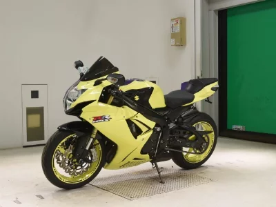 Suzuki GSX-R750