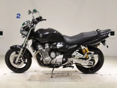 Yamaha XJR1300-2