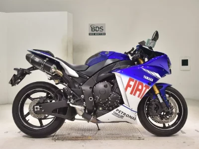 Yamaha YZF-R1