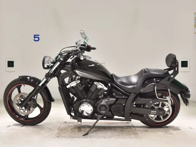 Yamaha XVS1300CU  с аукциона в Японии