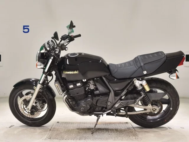 Kawasaki ZRX-2  с аукциона в Японии