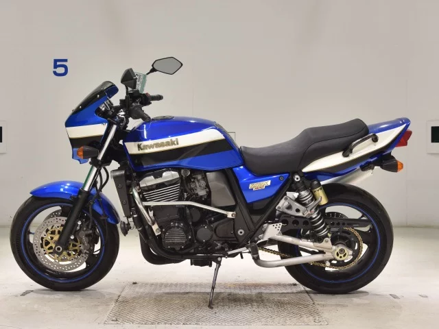 Kawasaki ZRX1100  с аукциона в Японии