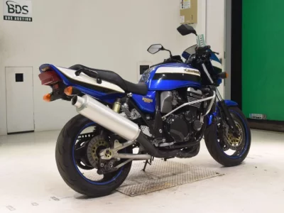 Kawasaki ZRX1100