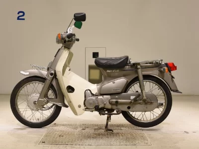 Honda C90