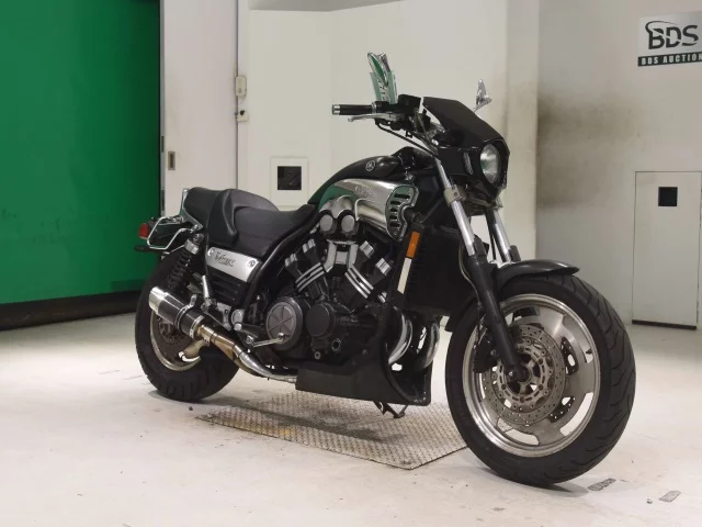 Yamaha V-MAX  с аукциона в Японии