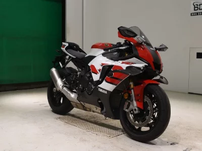 Yamaha YZF-R1