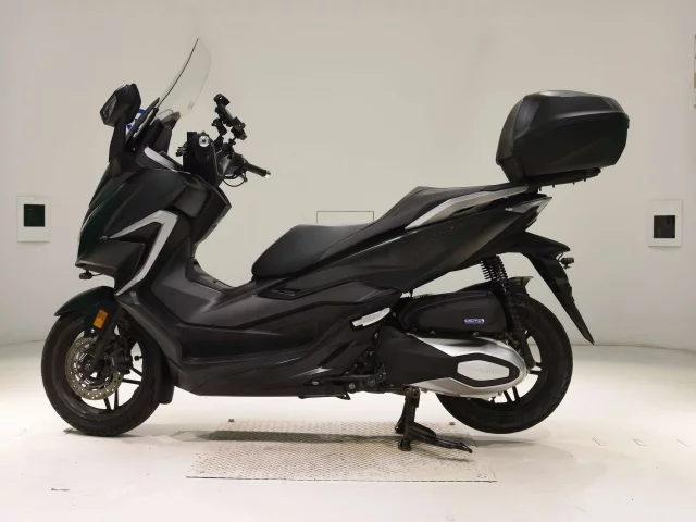 Honda FORZA -5  с аукциона в Японии