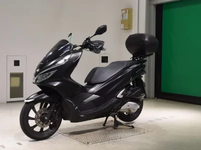 Honda PCX125-3