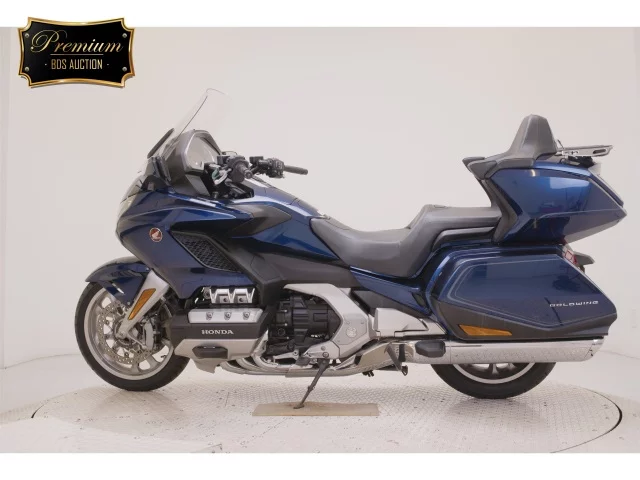 Honda GL1800 TOUR  с аукциона в Японии