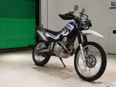 Yamaha SEROW 250-3