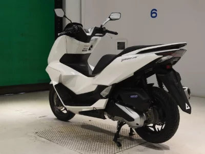 Honda PCX125-4