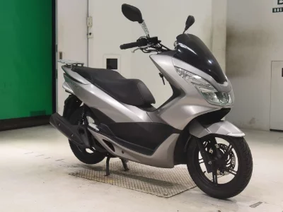 Honda PCX125-2