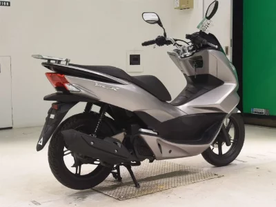 Honda PCX125-2