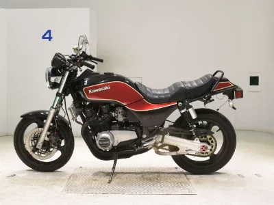 Kawasaki GPZ400