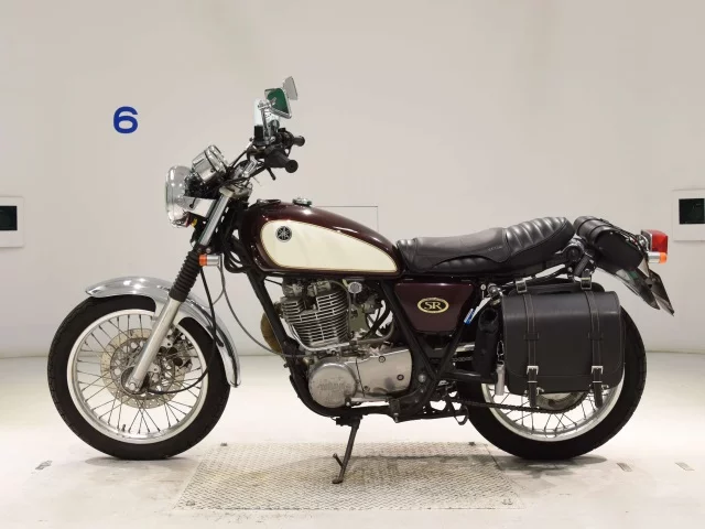 Yamaha SR400-3  с аукциона в Японии