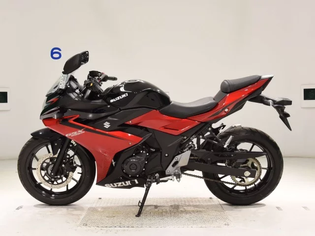 Suzuki GSX250RA  с аукциона в Японии