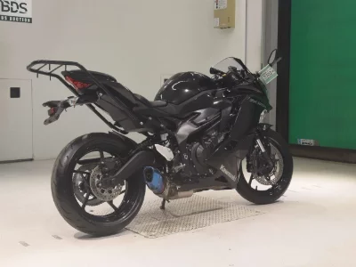 Kawasaki ZX-25R