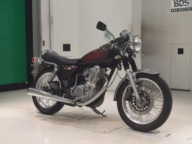 Yamaha SR400-3  с аукциона в Японии