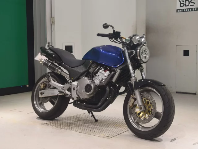 Honda HORNET250  с аукциона в Японии