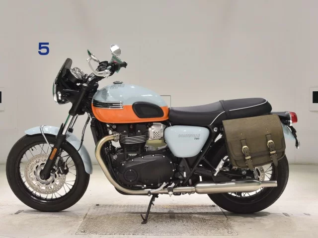 Triumph TRIUMPH BONNEVILLE T100  с аукциона в Японии