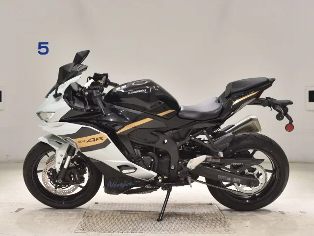 Kawasaki ZX-4R SE  с аукциона в Японии
