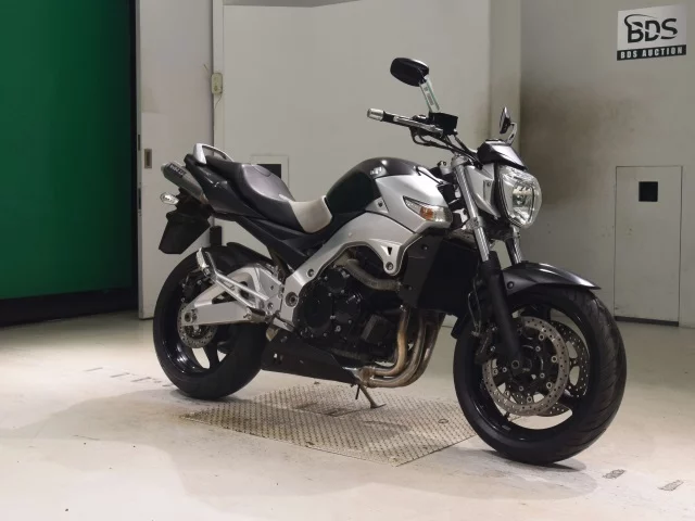 Suzuki GSR400  с аукциона в Японии
