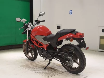 Honda VTR250
