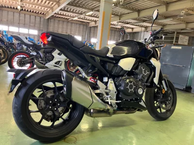 Honda CB1000R