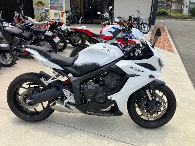 Honda CBR650R
