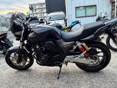 Honda CB400SF
