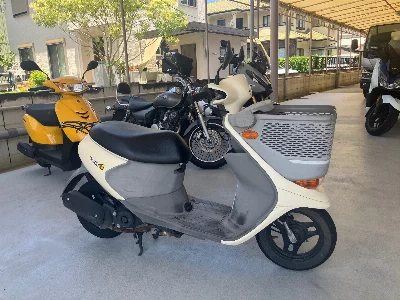 Suzuki LET'S4
