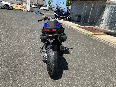 BMW BMW R1300R