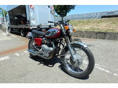 Kawasaki W1