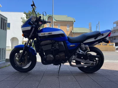 Kawasaki ZRX1200R с аукционов Японии