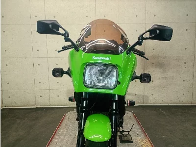 Kawasaki GPZ900R