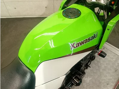 Kawasaki GPZ900R