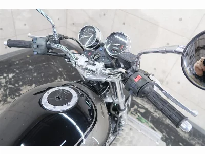 Kawasaki ZEPHYR750RS
