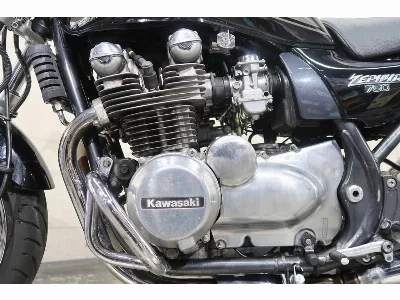 Kawasaki ZEPHYR750RS