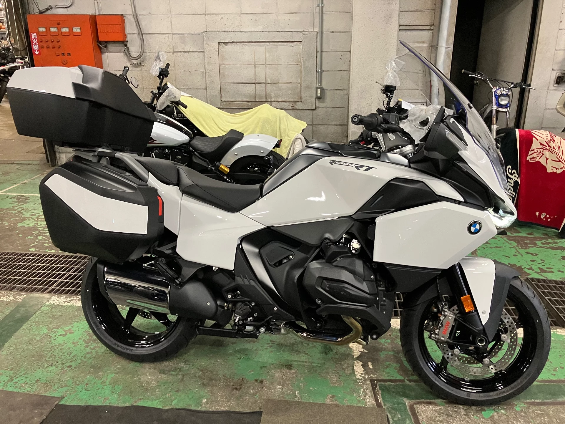 BMW BMW R1300RT  с аукциона в Японии