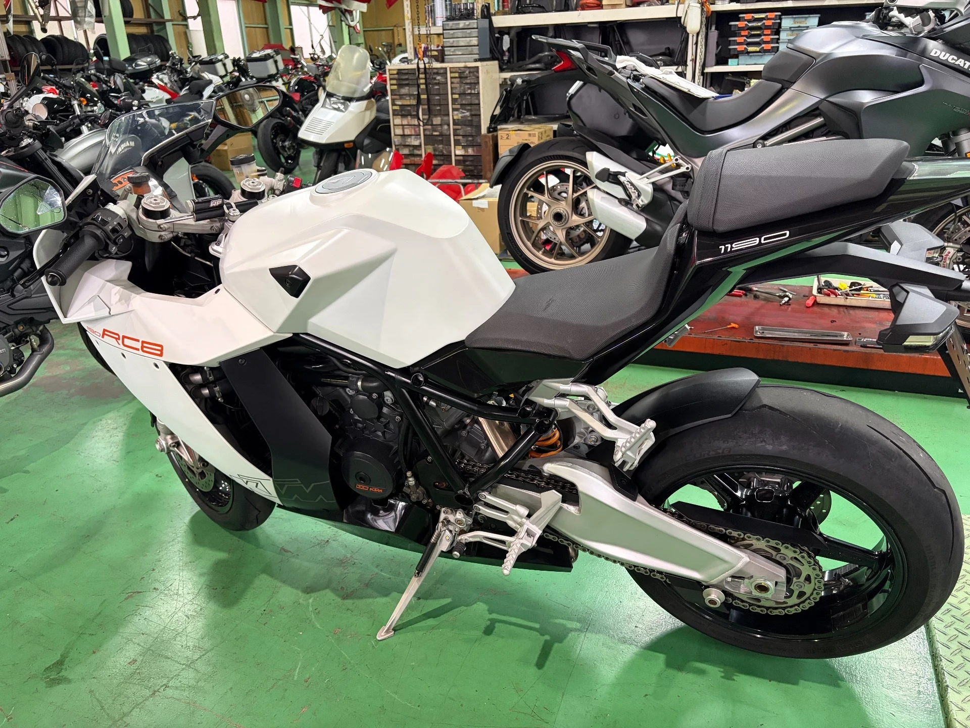 KTM KTM 1190 RC8  с аукциона в Японии